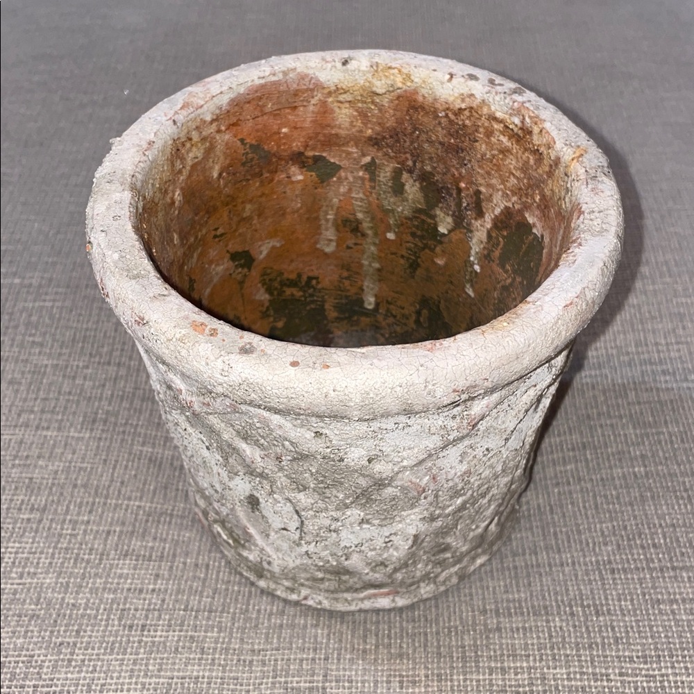 Rustic Textured Planter - Picture 4 of 8
